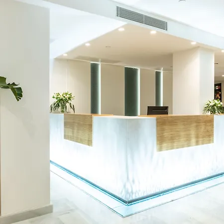 Js Yate カン・ピカフォルト