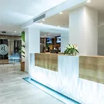 Hotel Js Yate