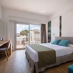 Js Yate Hotel 4*