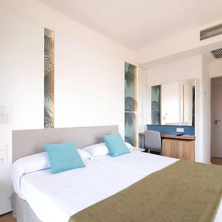 Js Yate Hotel