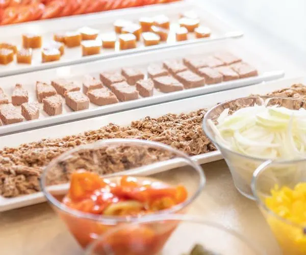 Js Yate 4* Кан Пикафорт