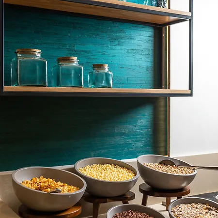 Js Yate 4* 캔 피카폴트